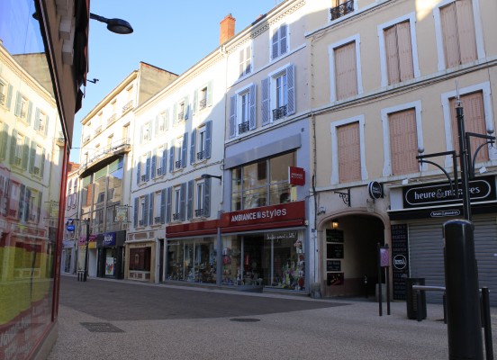 AMENAGEMENT D'UN MAGASIN AMBIANCE & STYLES A ROANNE (42)