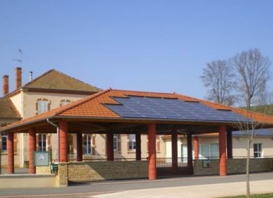 ECOLE PUBLIQUE SAINT-NIZIER-SOUS-CHARLIEU (42)